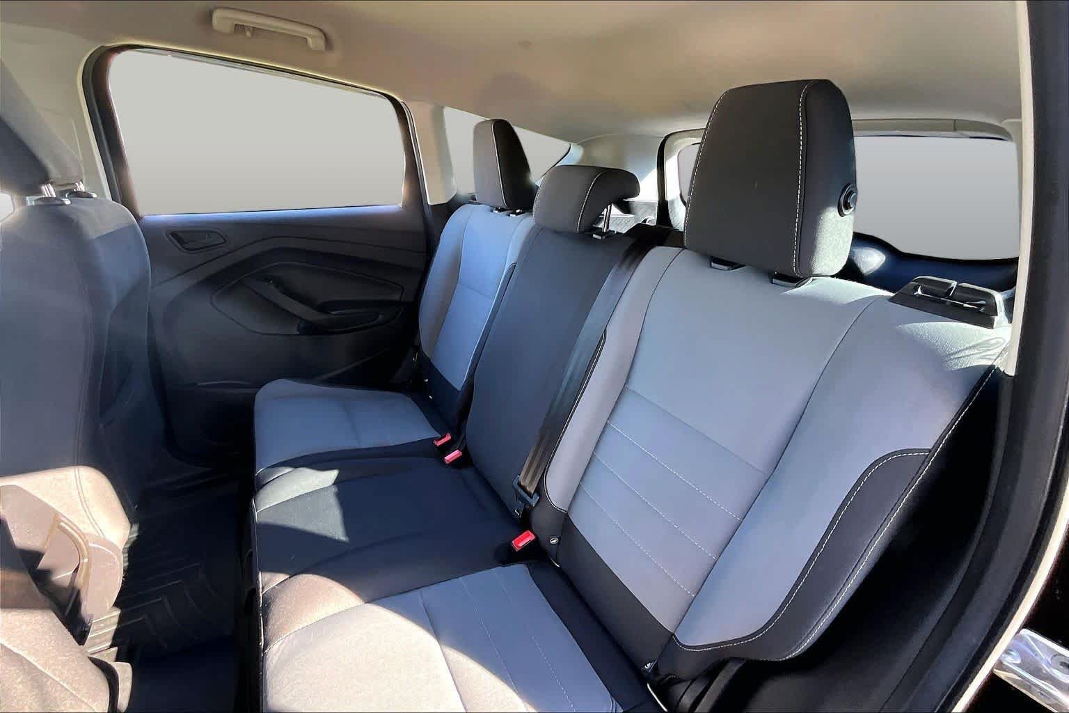 Used 2018 Ford Escape S FWD image 27