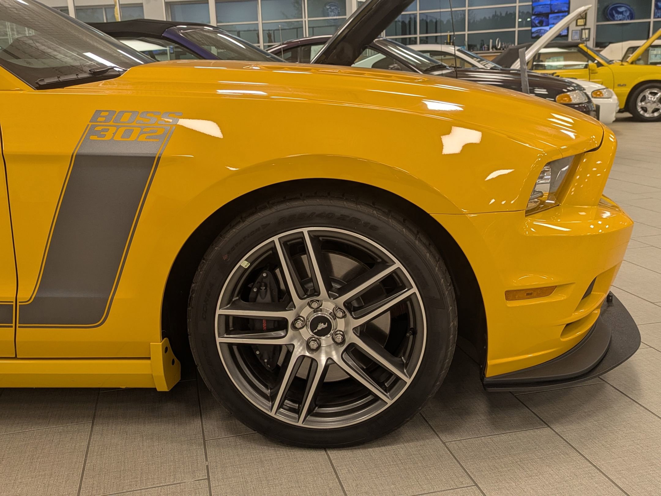 Used 2013 Ford Mustang Boss 302 RWD image 11