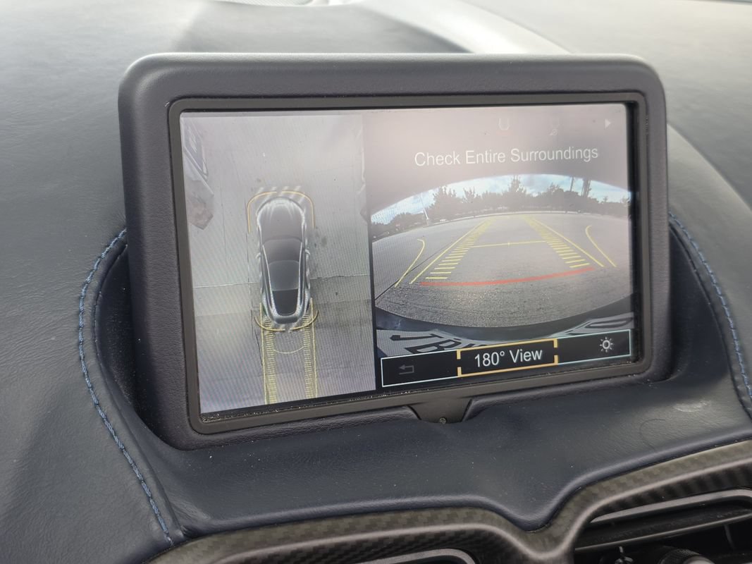 Used 2021 Aston Martin V8 Vantage Roadster RWD image 15