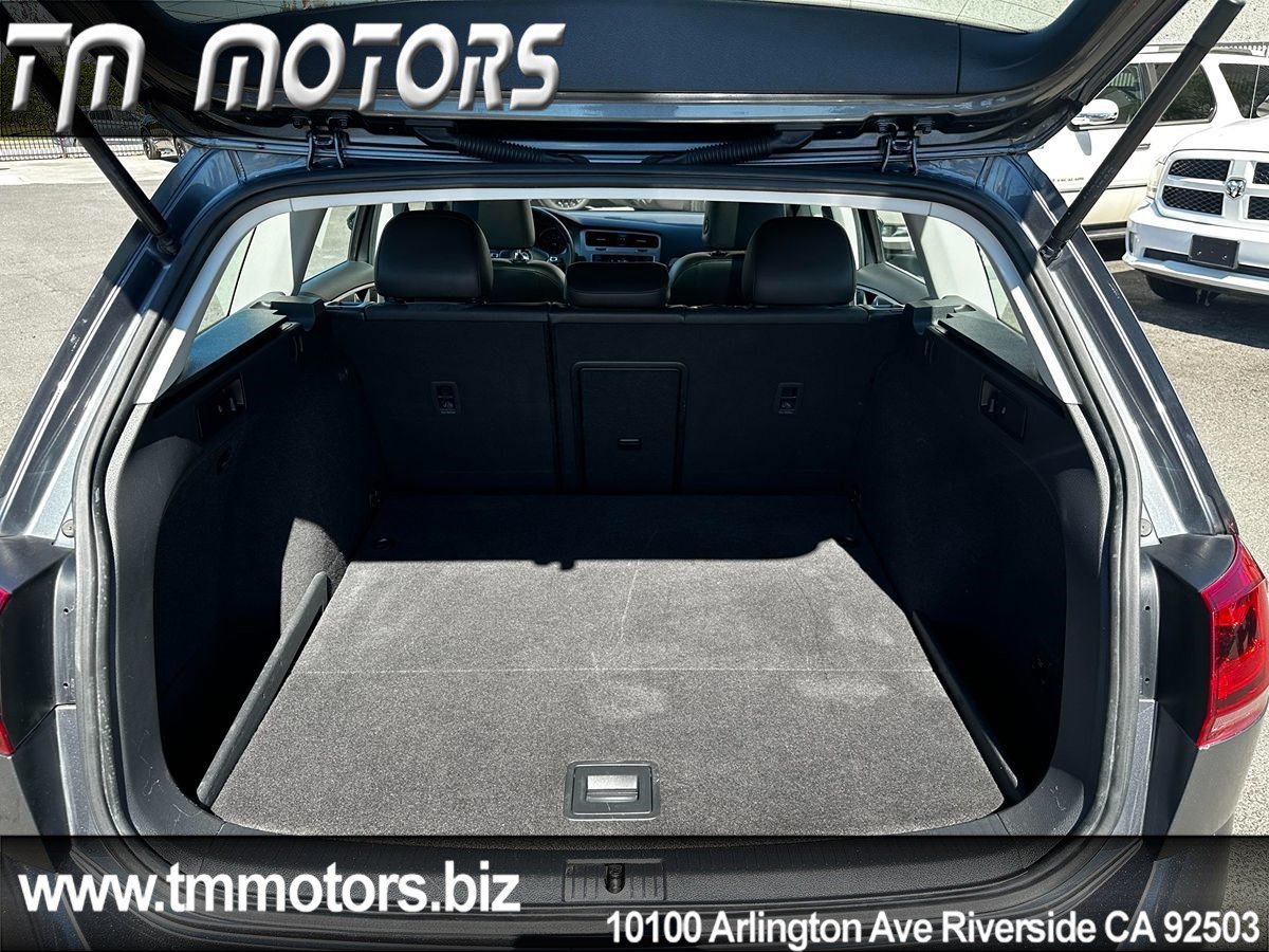 Used 2015 Volkswagen Golf SE FWD image 10