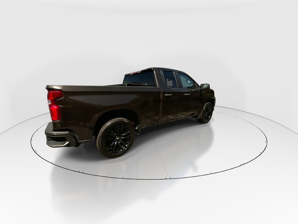 Used 2020 Chevrolet Silverado 1500 Custom w/ Custom Value Package RWD image 8