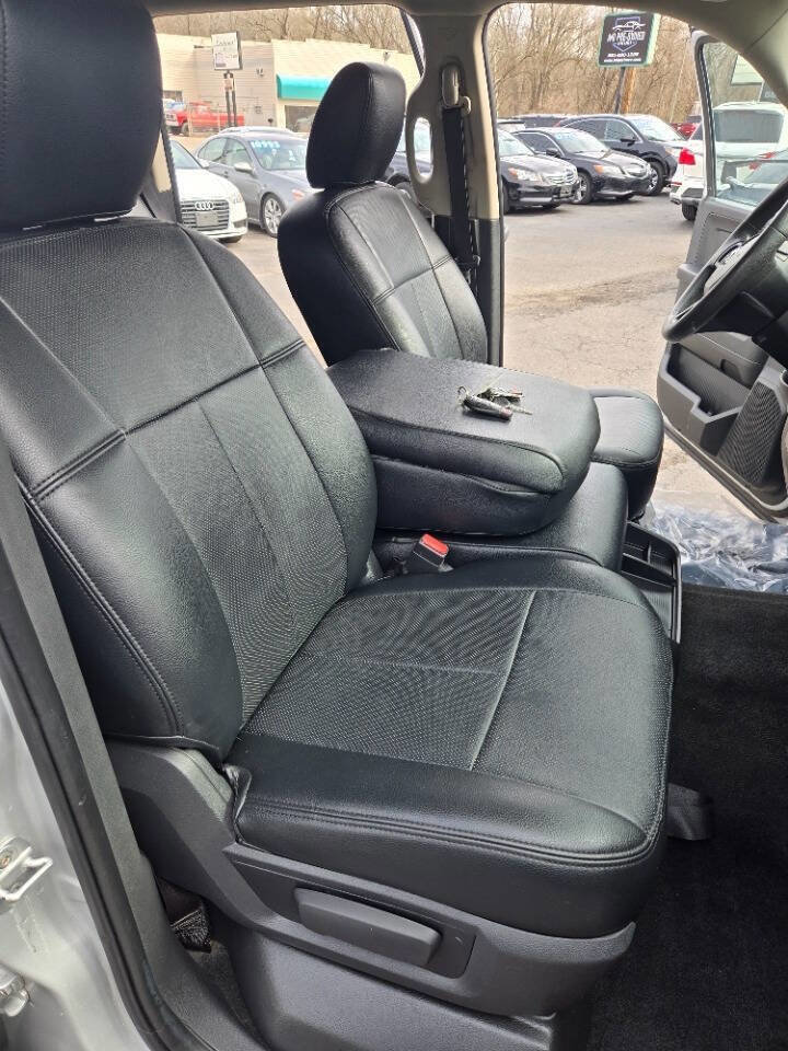 Used 2012 RAM 1500 Express w/ ST Popular Equipment Group image 10