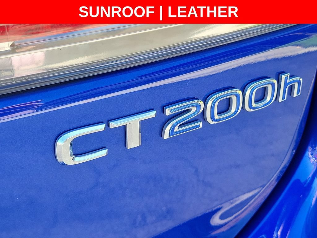 Used 2015 Lexus CT 200h w/ F Sport w/Nuluxe Interior FWD image 11