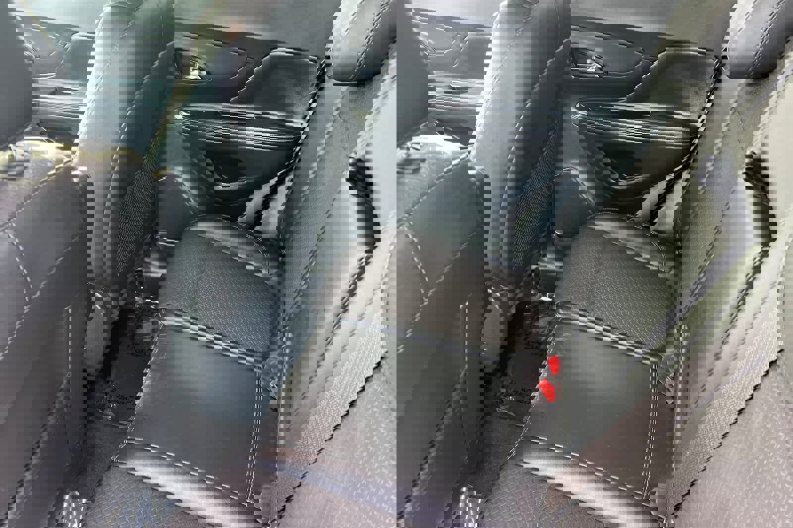 Used 2019 Buick Encore Preferred image 5