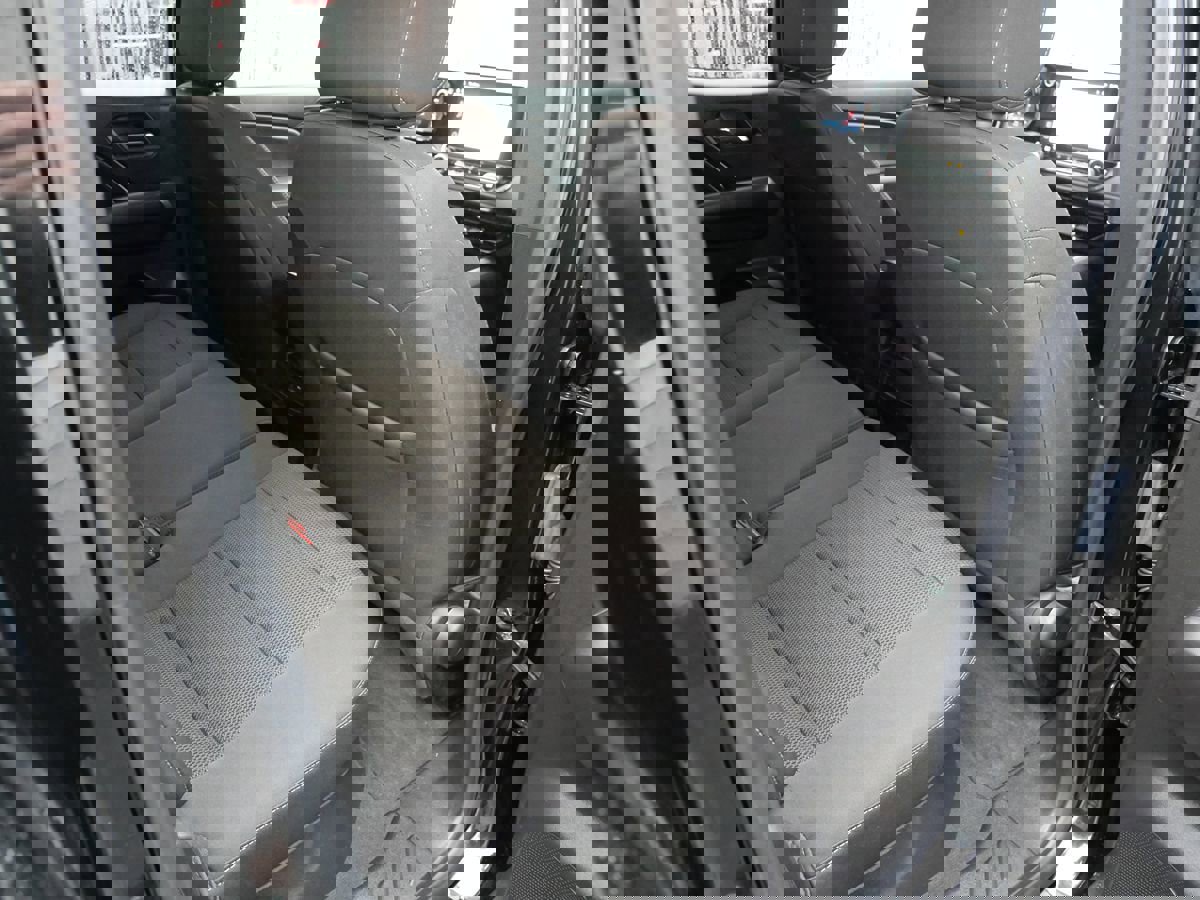 Used 2023 Chevrolet Colorado LT w/ LT Convenience Package image 25