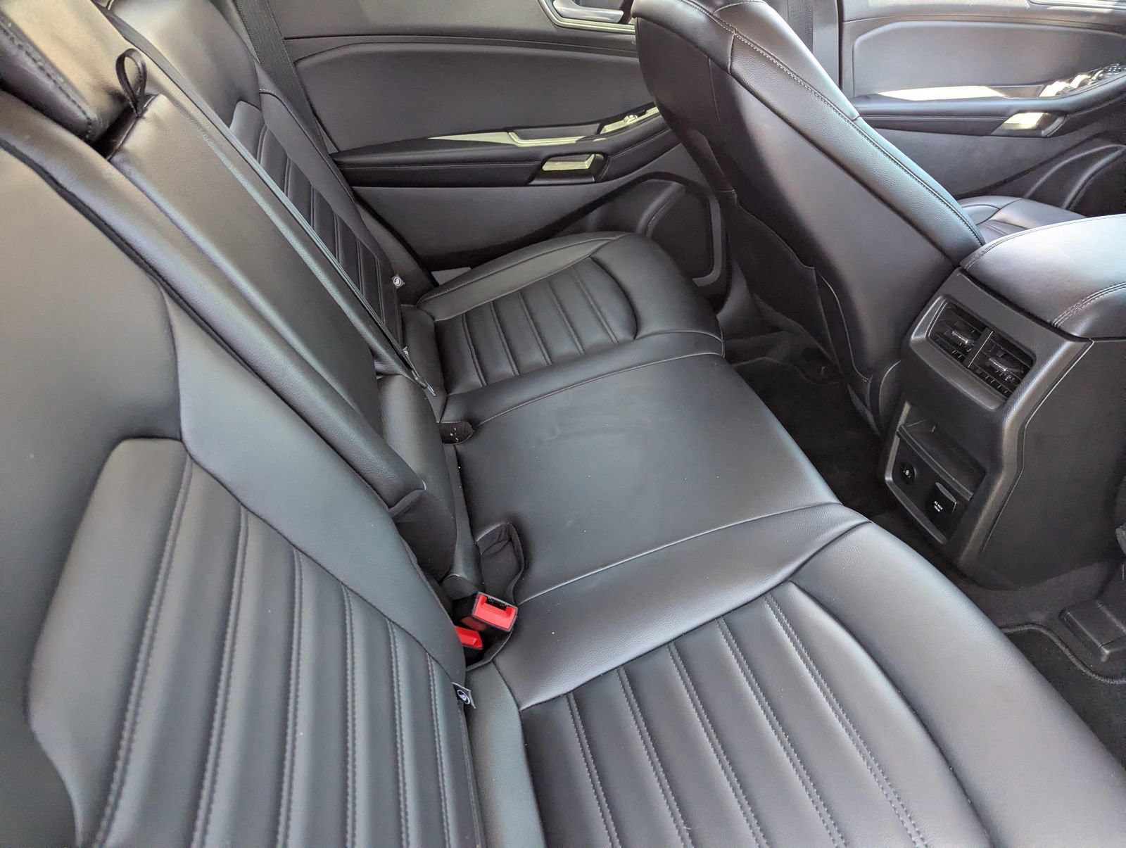 Certified 2023 Ford Edge SEL w/ Convenience Package AWD/4WD image 14