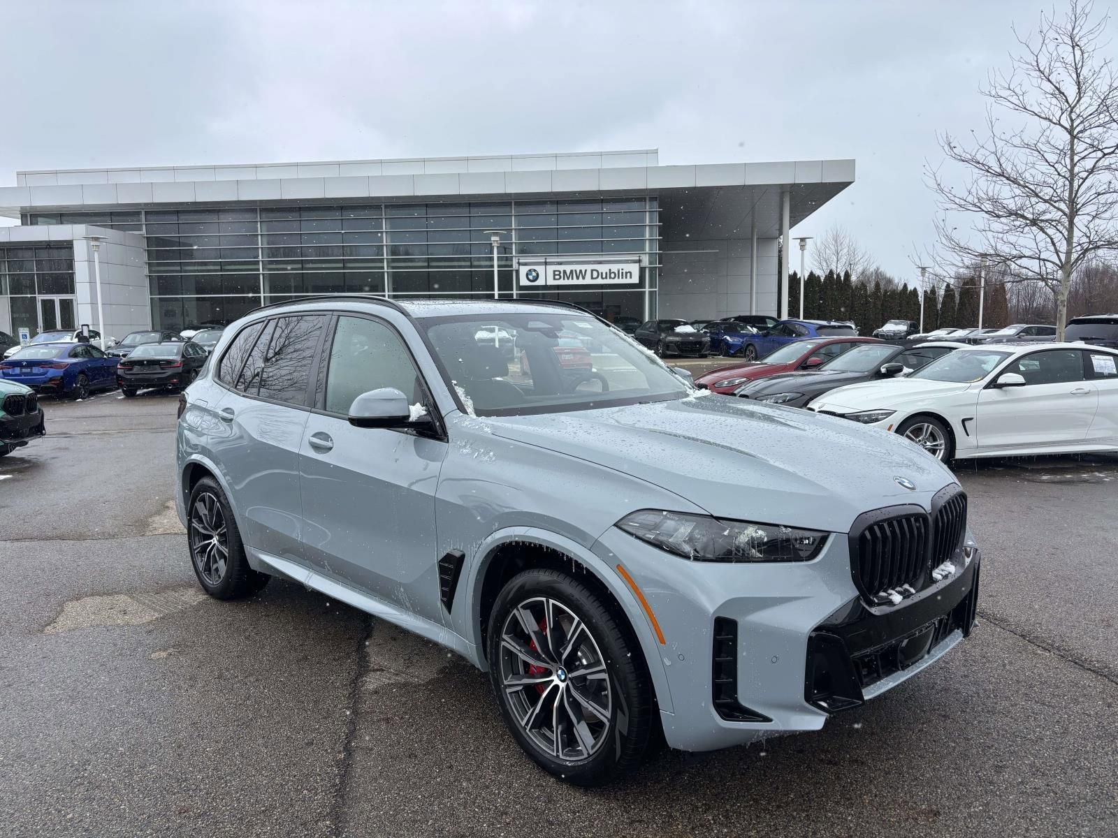 New 2026 BMW X5 xDrive40i w/ M Sport Package