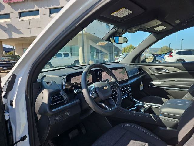 New 2027 Chevrolet Traverse LT w/ LPO, Cargo Package FWD image 10