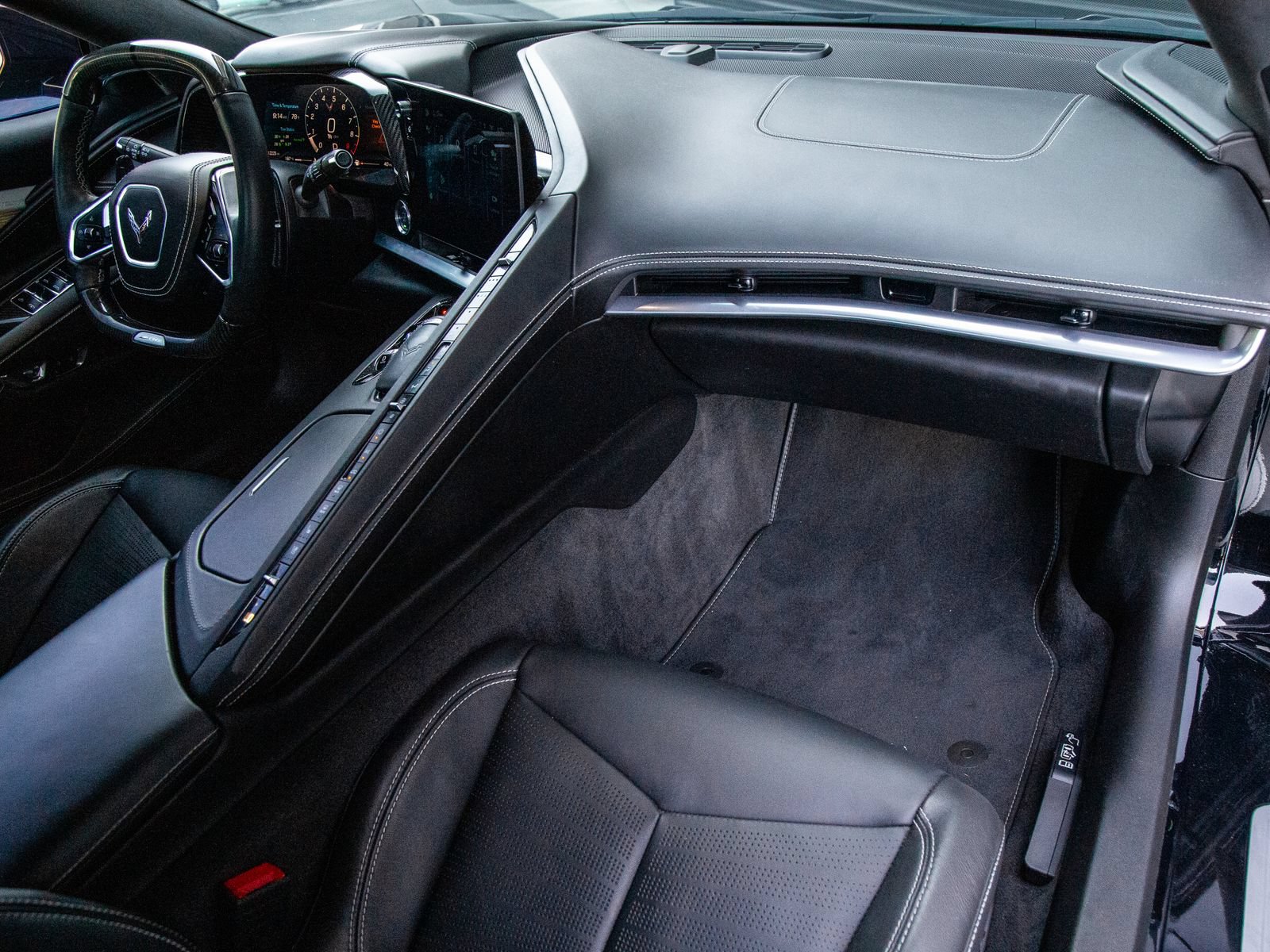 Used 2024 Chevrolet Corvette Z06 RWD image 24