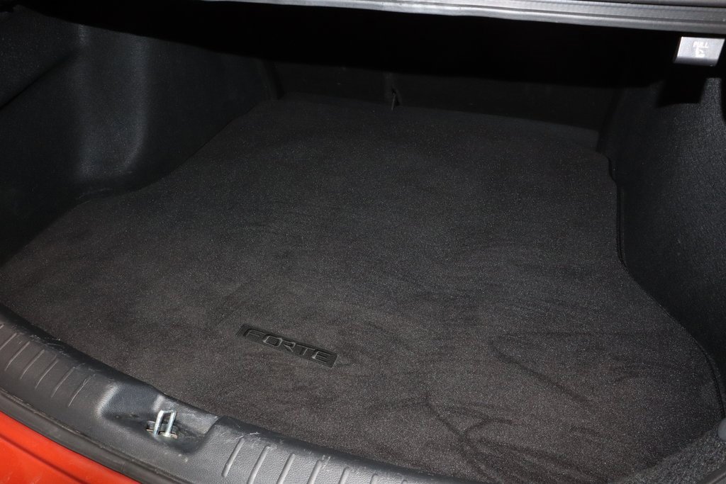 Used 2022 Kia Forte LXS image 16