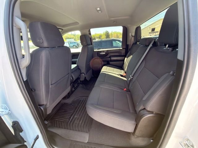 Used 2025 Chevrolet Silverado 2500 Custom w/ Custom Convenience Package image 8