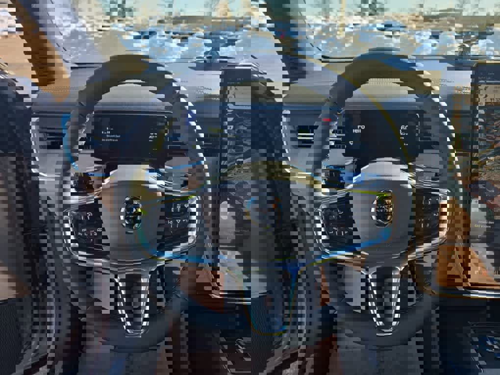 New 2026 Volvo EX90 Ultra image 13