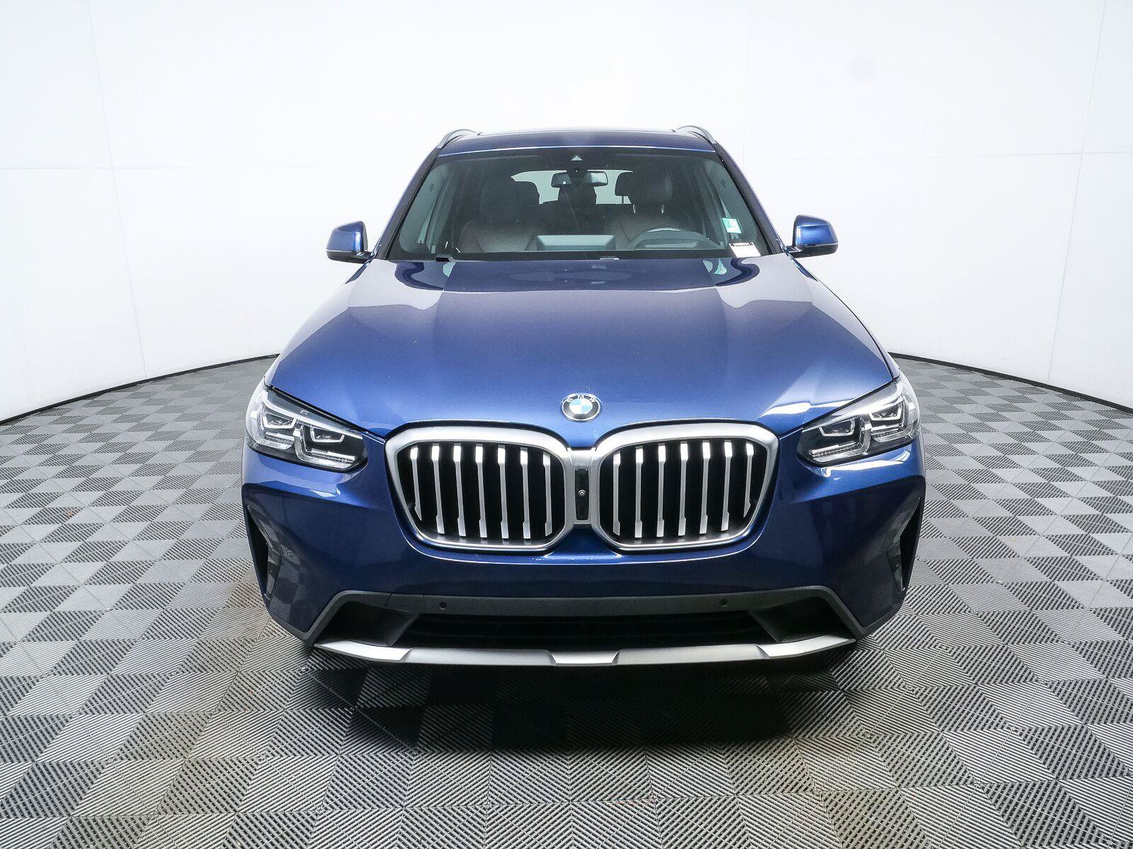 Used 2024 BMW X3 xDrive30i w/ Premium Package AWD/4WD image 36