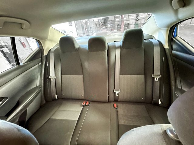 Used 2024 Nissan Sentra SV FWD image 19