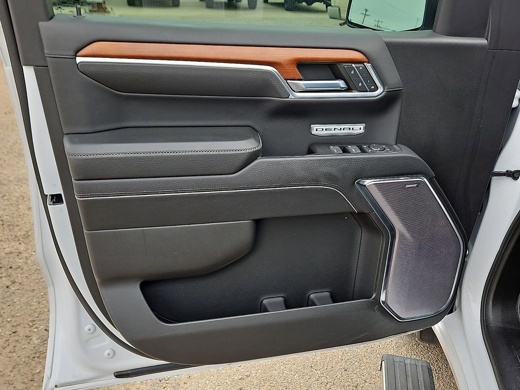 Used 2023 GMC Sierra 1500 Denali w/ Denali Reserve Package image 11