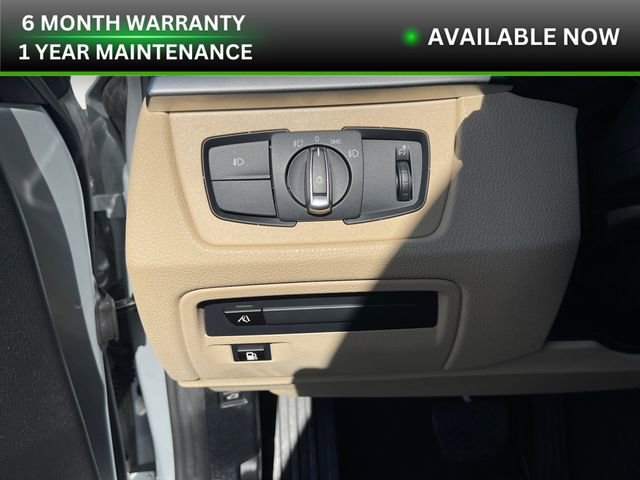 Used 2018 BMW 330e image 25