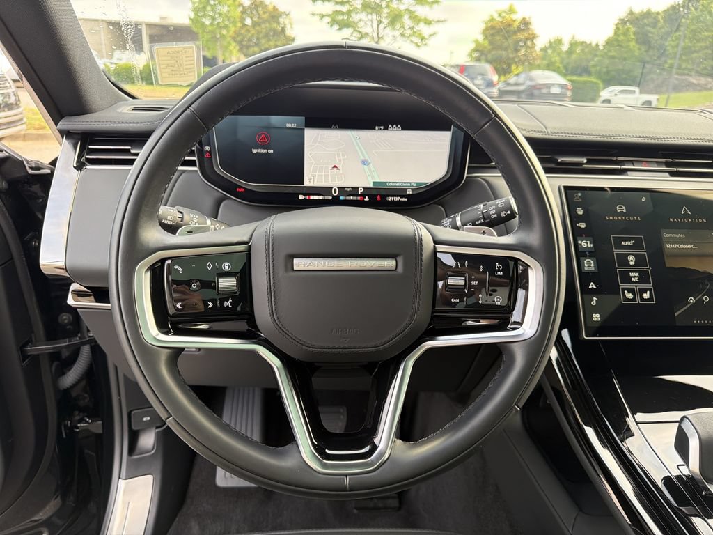 Used 2025 Land Rover Range Rover Sport AWD/4WD image 21