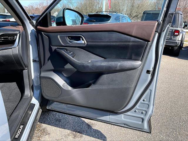 Certified 2021 Nissan Rogue SL image 12