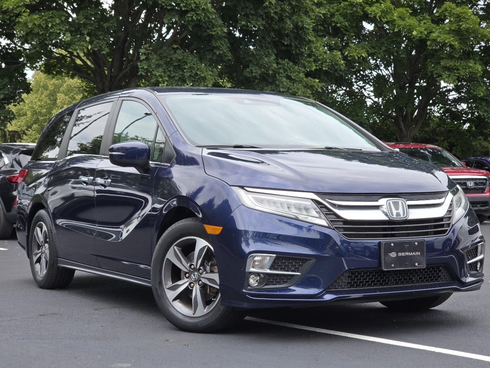 Used 2018 Honda Odyssey Touring image 2