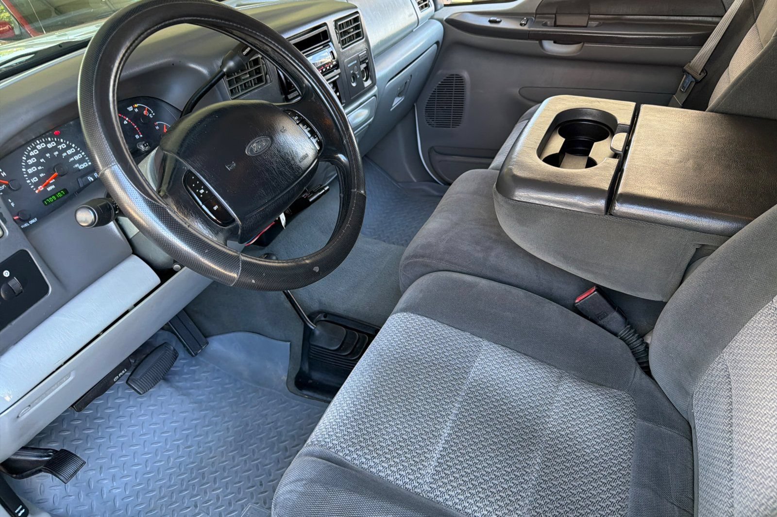 Used 2002 Ford F250 XLT AWD/4WD image 11