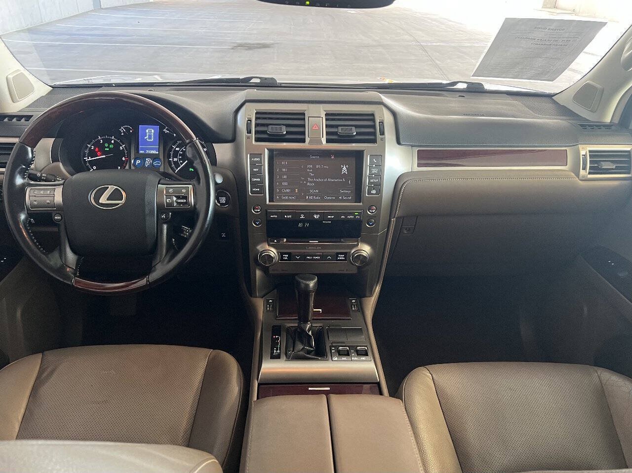 Used 2018 Lexus GX 460 Premium w/ Premium Package AWD/4WD image 13