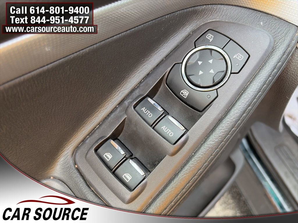 Used 2015 Ford Explorer XLT image 15