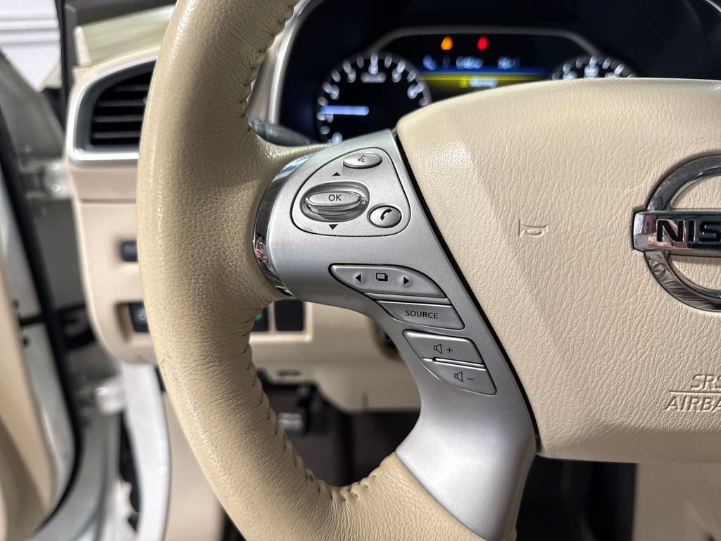 Used 2016 Nissan Murano Platinum w/ Platinum Technology Package AWD/4WD image 5