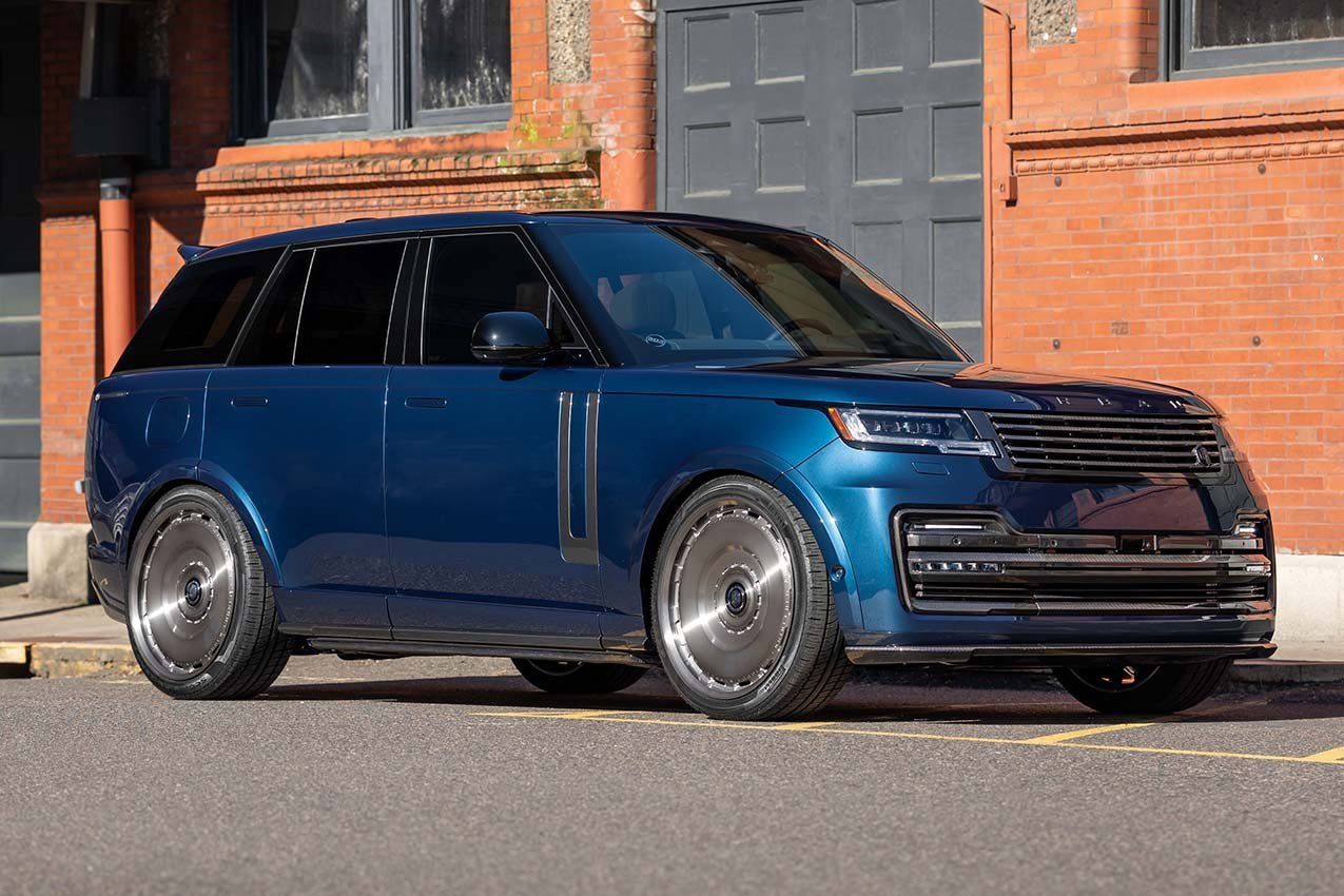Used 2025 Land Rover Range Rover SE