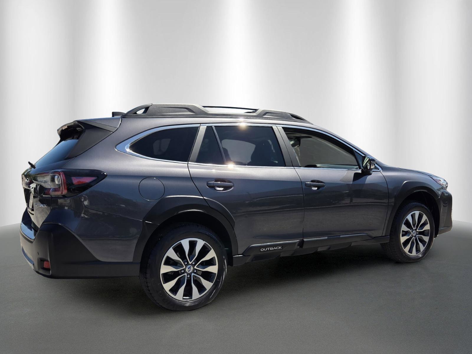 Used 2024 Subaru Outback Limited AWD/4WD image 7