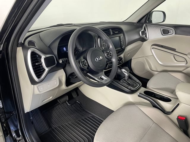 Certified 2021 Kia Soul LX FWD image 3