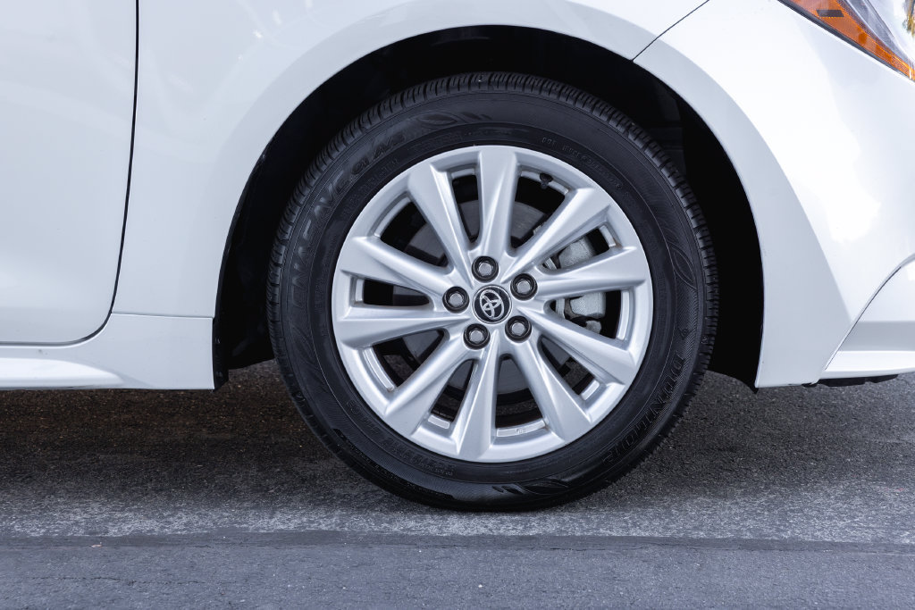 Certified 2026 Toyota Corolla LE w/ LE Premium Package FWD image 4