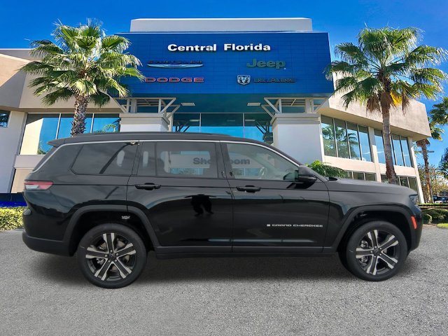 New 2027 Jeep Grand Cherokee L Limited w/ Technology Group II AWD/4WD image 4