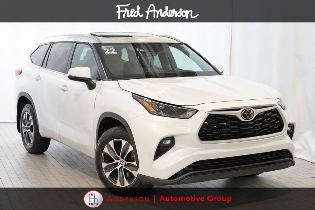 Used 2022 Toyota Highlander XLE