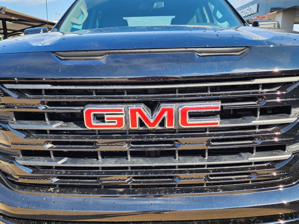 New 2026 GMC Sierra 1500 Elevation image 10
