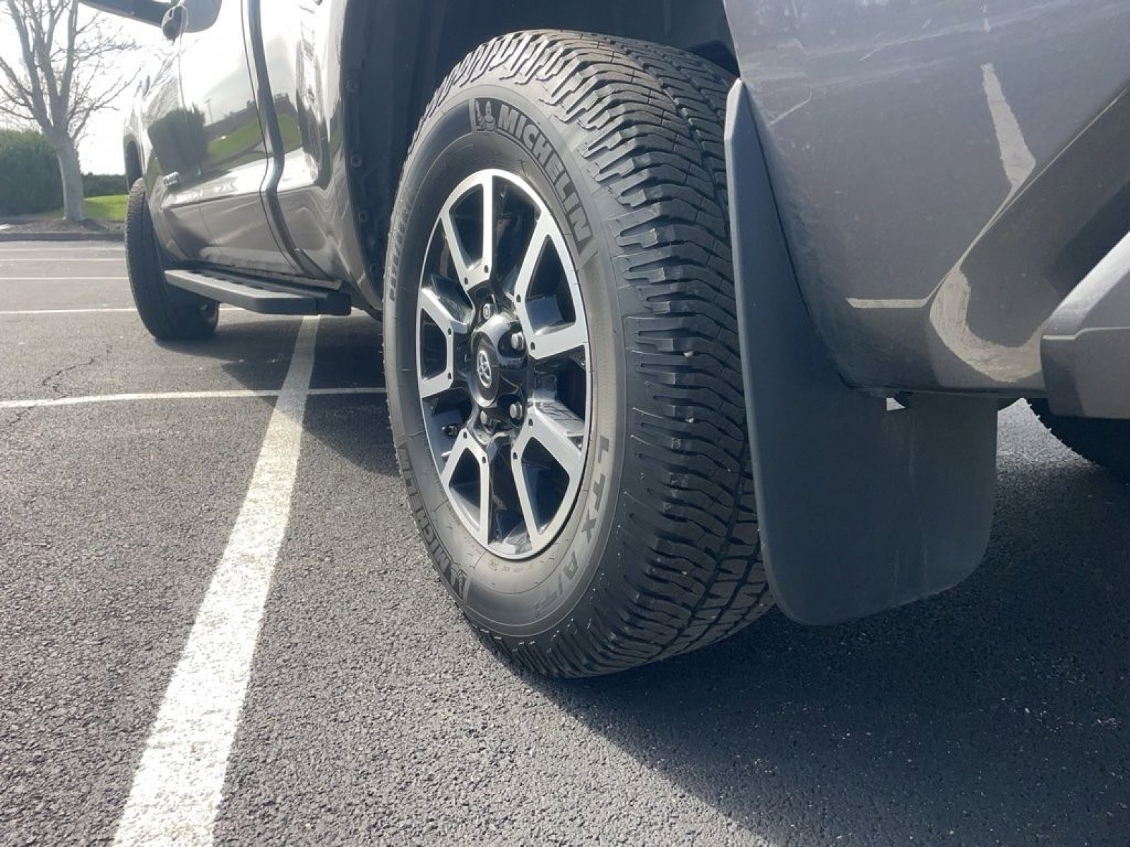 Used 2019 Toyota Tundra SR5 w/ TRD Off Road Package image 26