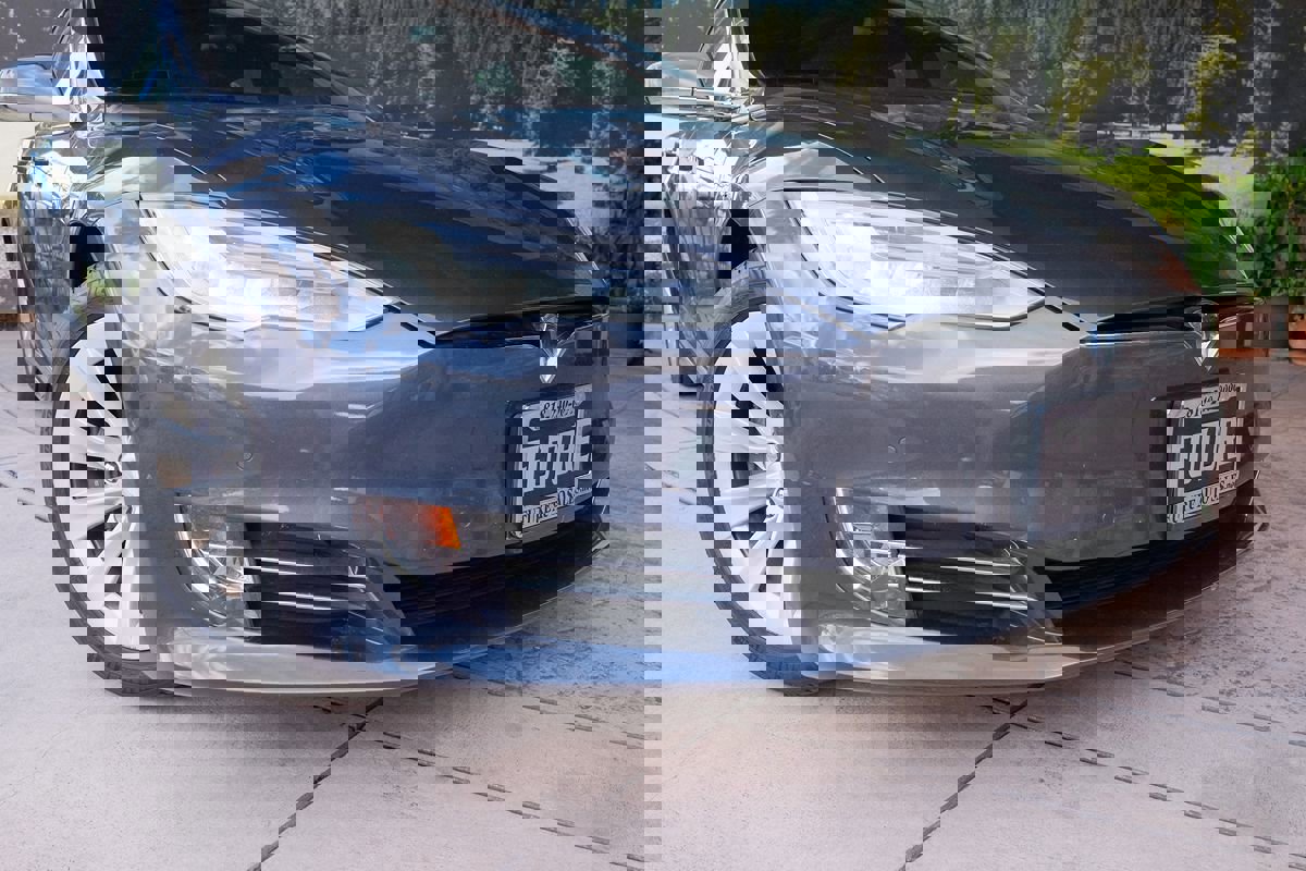 Used 2017 Tesla Model S 100D image 7