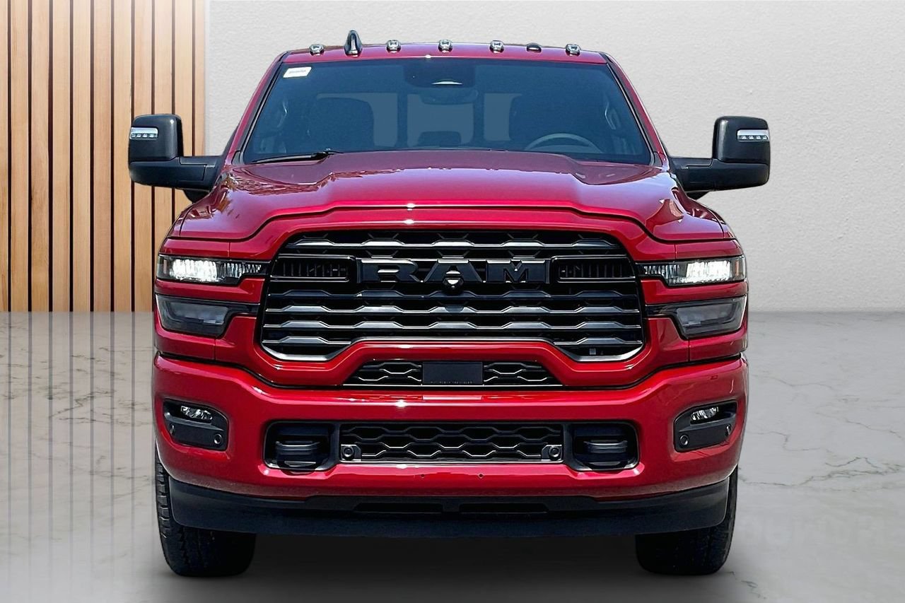 New 2026 RAM 2500 Big Horn AWD/4WD image 3