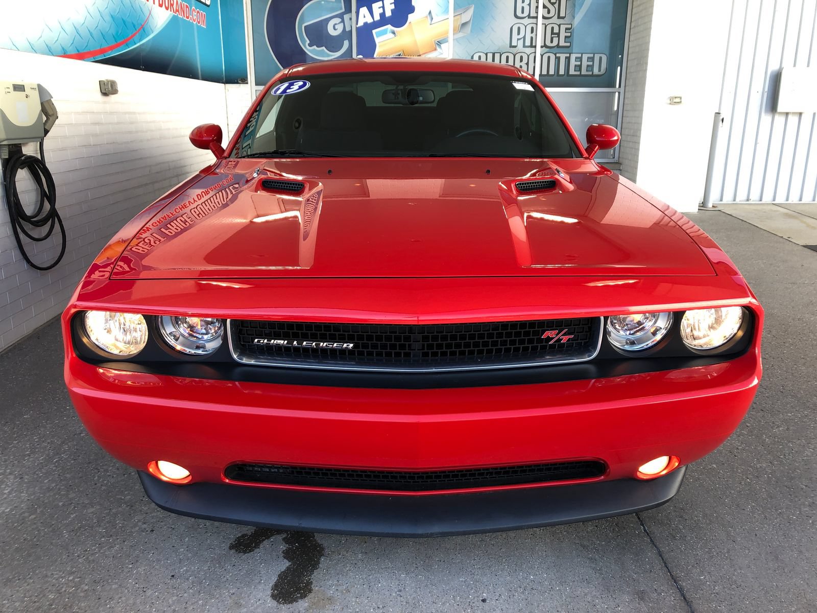 Used 2013 Dodge Challenger R/T RWD image 2