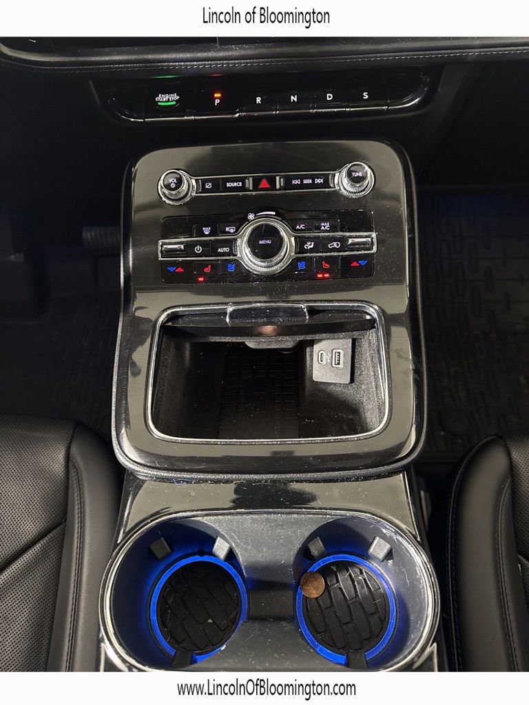 Used 2022 Lincoln Nautilus Reserve image 44