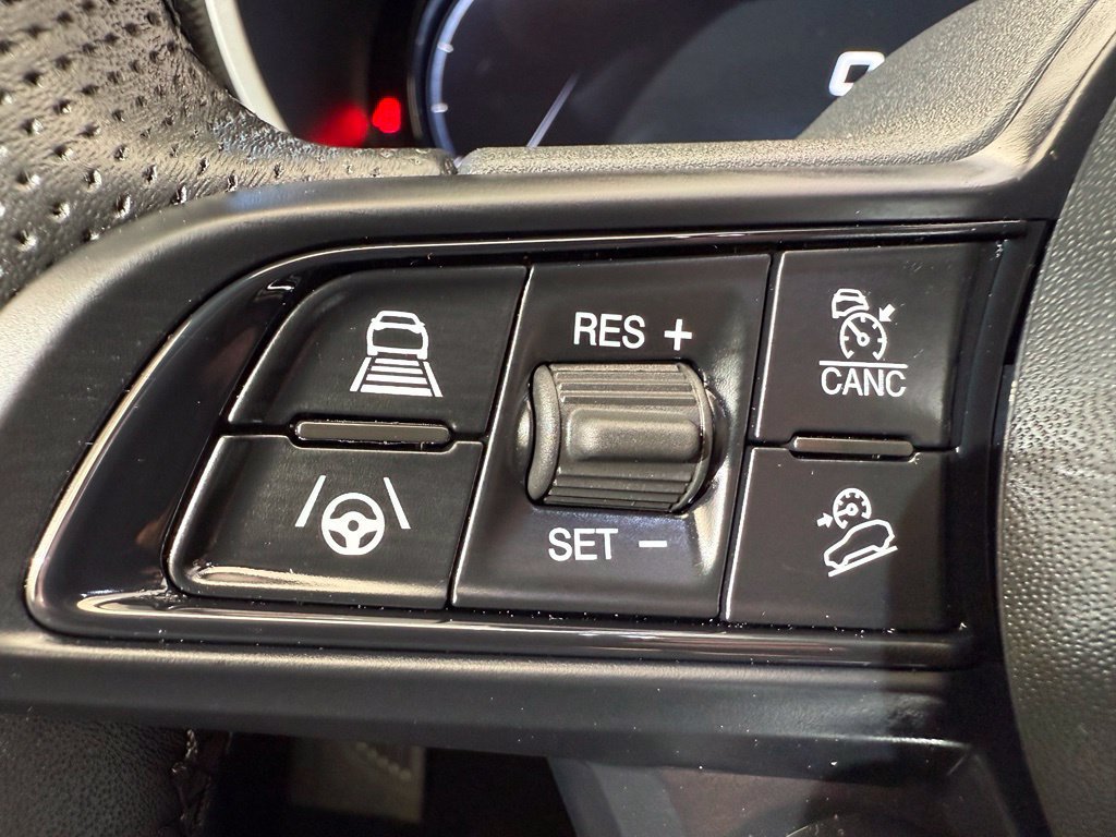 New 2026 Alfa Romeo Stelvio Sprint w/ Convenience Package AWD/4WD image 40