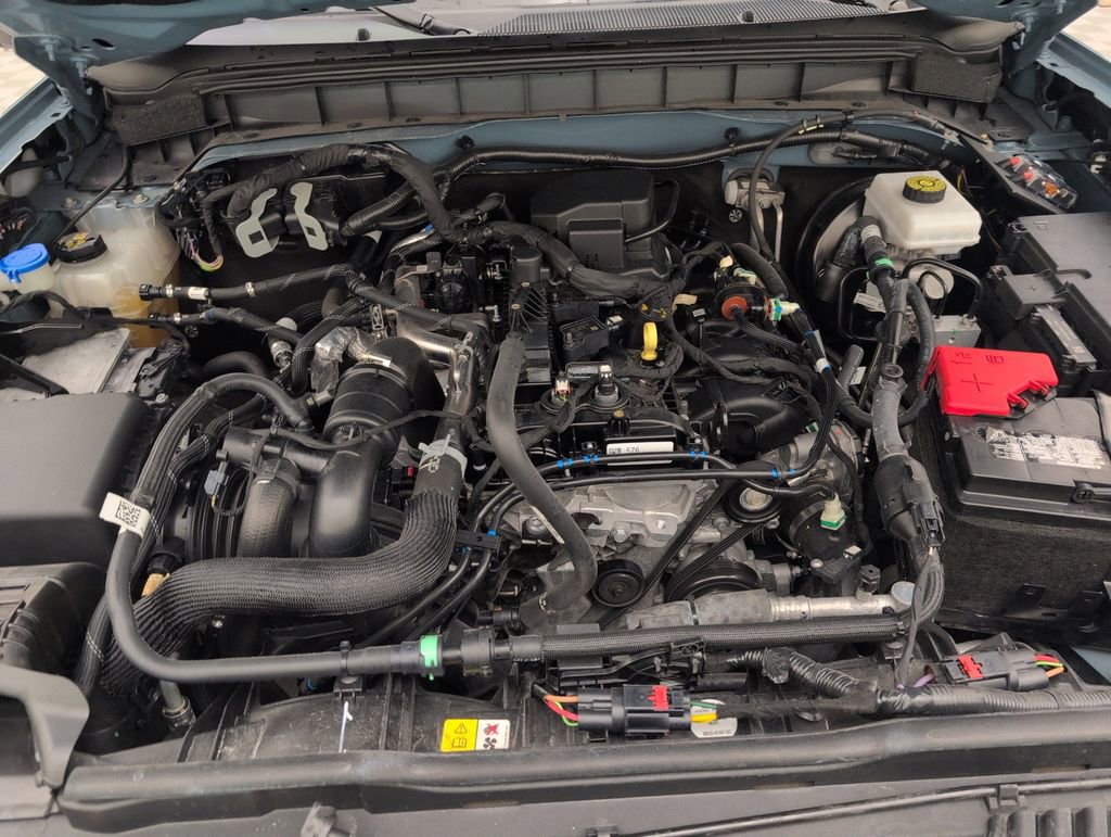 Used 2023 Ford Bronco Outer Banks AWD/4WD image 38