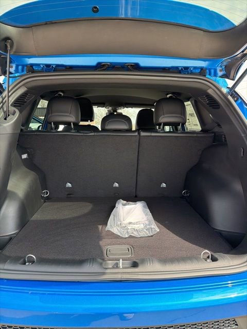 New 2026 Jeep Compass Latitude image 18