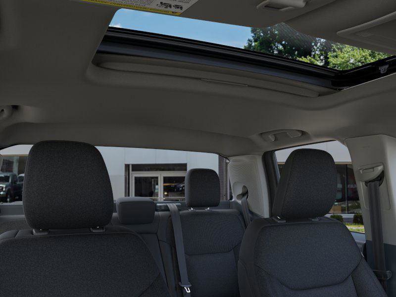 New 2025 Ford Maverick XLT w/ XLT Luxury Package image 33