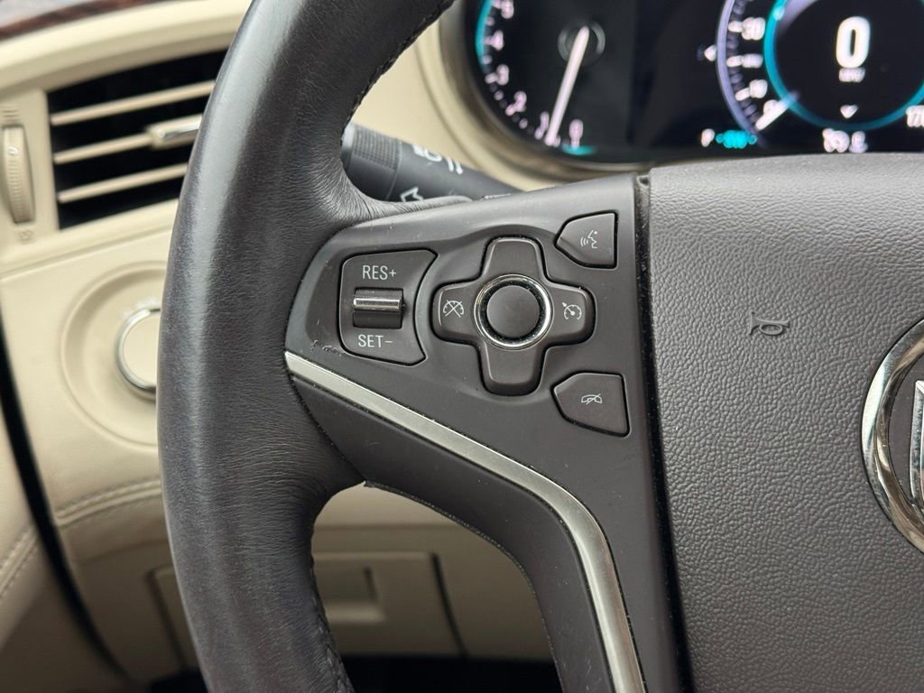 Used 2015 Buick LaCrosse Leather image 32