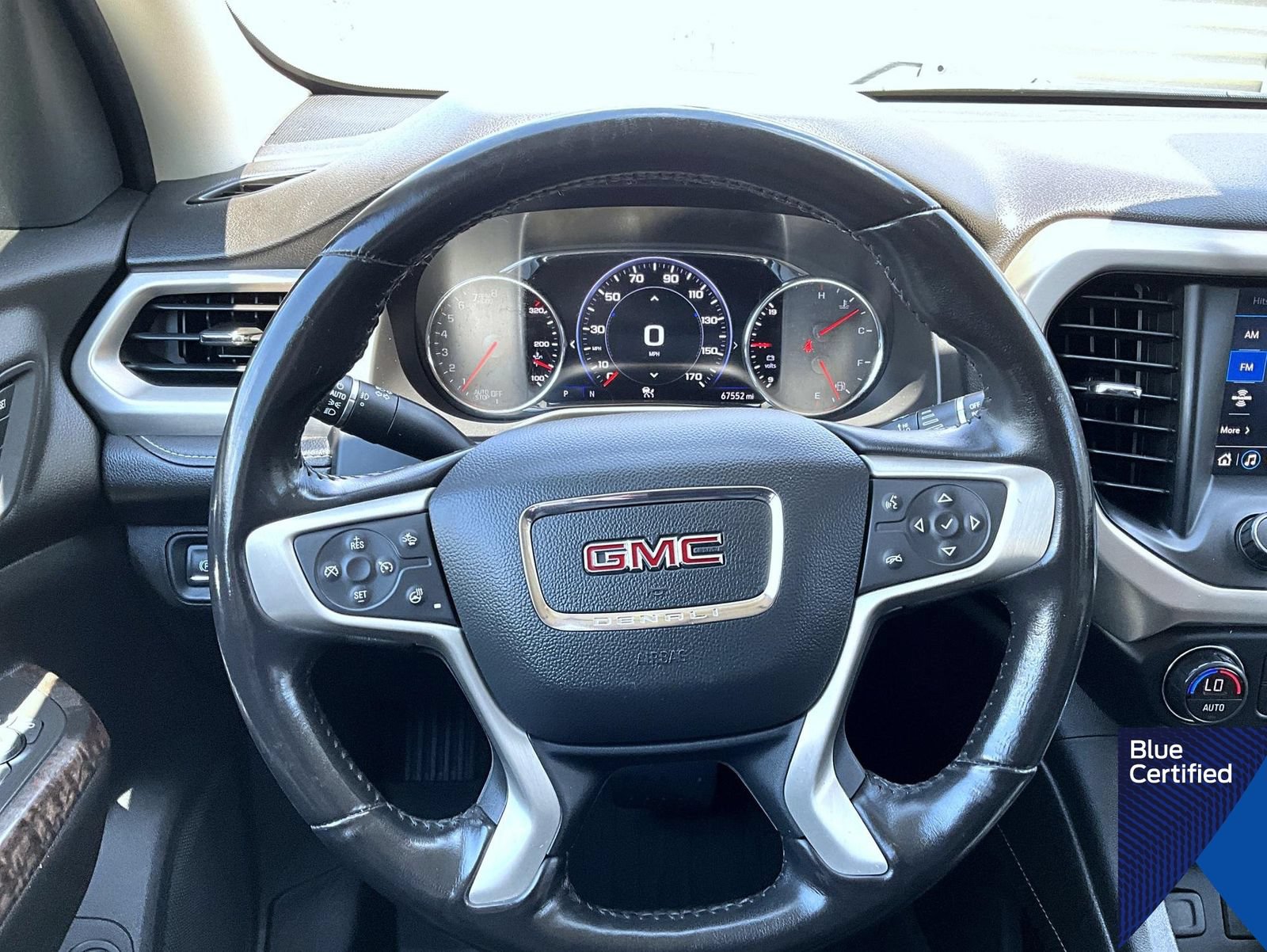 Used 2021 GMC Acadia Denali w/ Denali Ultimate Package AWD/4WD image 11
