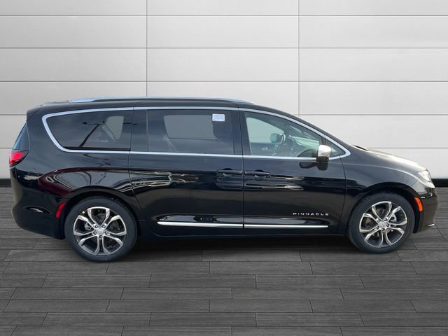 New 2026 Chrysler Pacifica Pinnacle FWD image 2