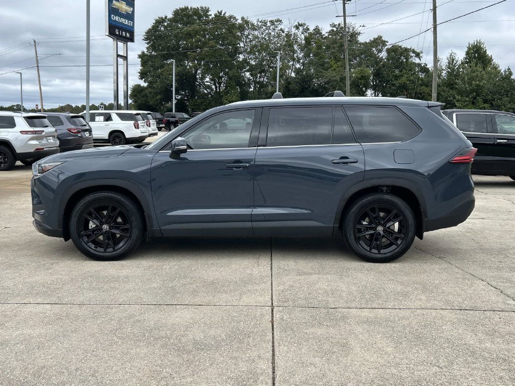 Used 2025 Toyota Grand Highlander AWD image 2