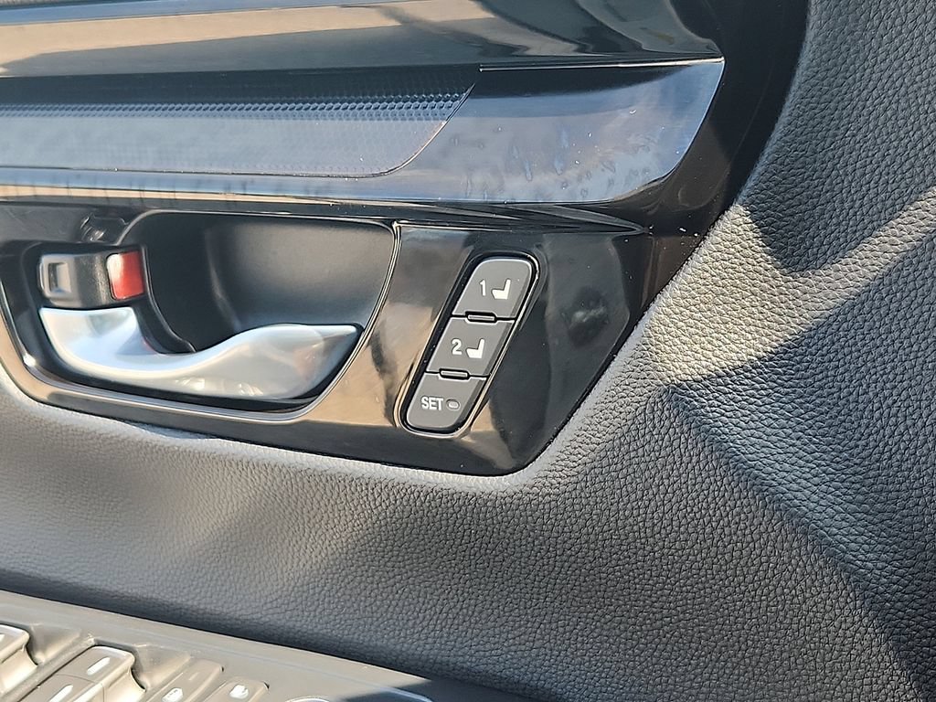 Used 2026 Honda CR-V EX-L image 18