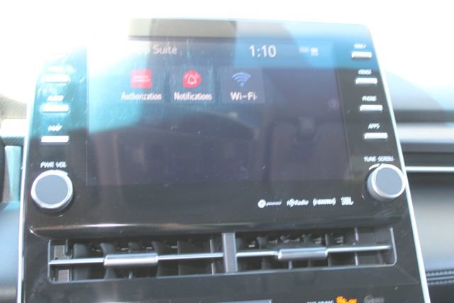 Used 2021 Toyota Avalon Touring w/ Advanced Safety Package image 23