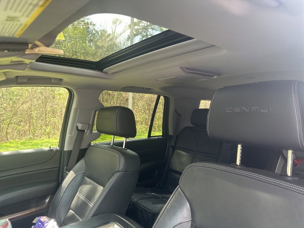 Used 2019 GMC Yukon Denali w/ Denali Ultimate Package image 6